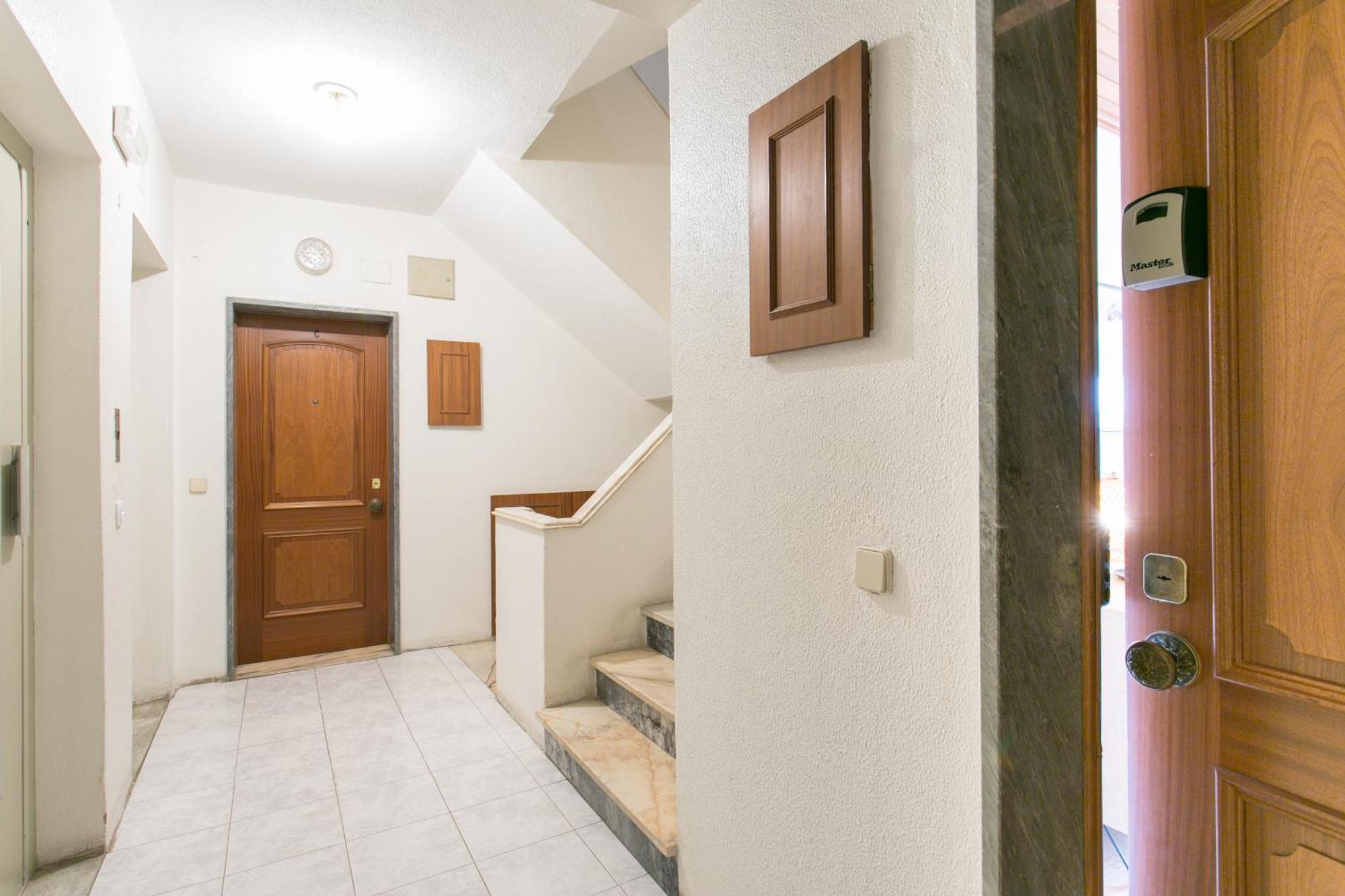 Apartamento Central Setubal Sossegado E Com Luz Exterior photo